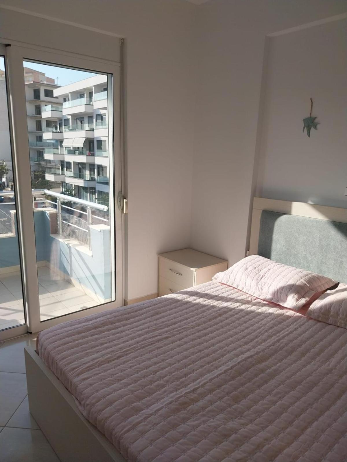 Susy Sea View Apartment ซารานเดอ ภายนอก รูปภาพ