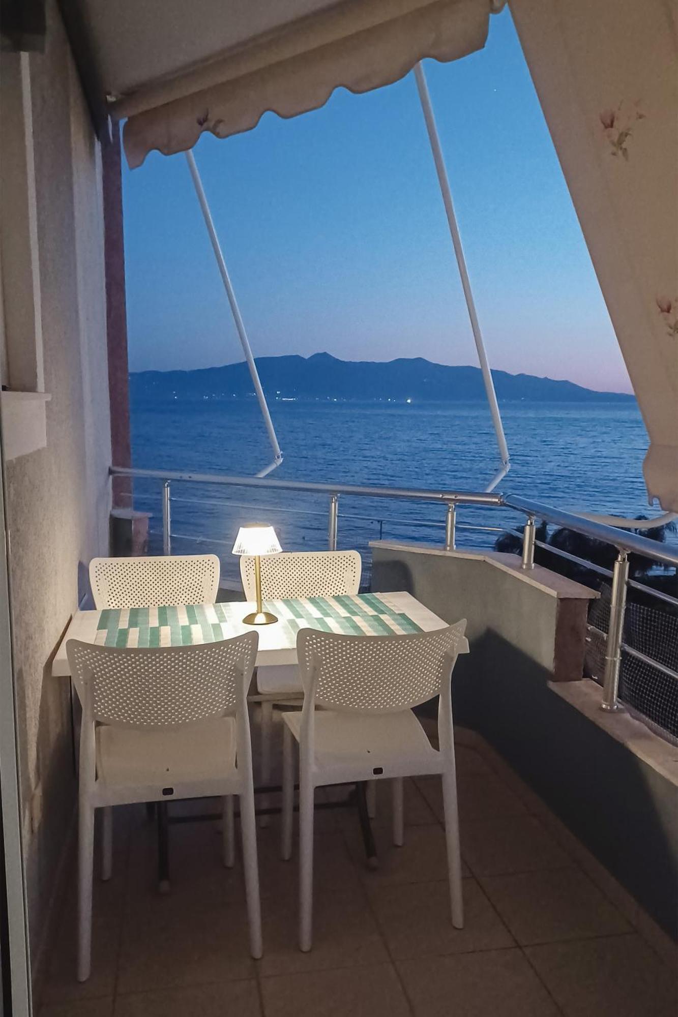 Susy Sea View Apartment ซารานเดอ ภายนอก รูปภาพ